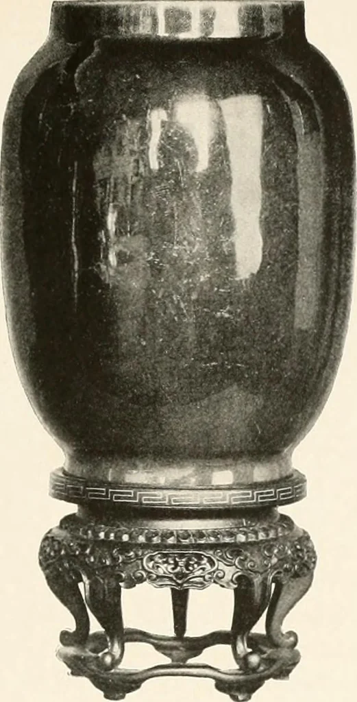 An illustration from Illustrated catalogue of the remarkable collection of ancient Chinese bronzes, beautiful old porcelains, amber and stone carvings, sumptuous eighteenth century brocades, interesting old paintings on glas and fine old carpets, rugs and furniture, from ancient palaces and temples of China comprising the private collection of a Chinese nobleman of Tien-Tsin, 1914, leaf 130