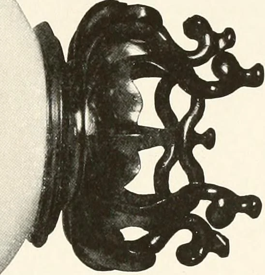 An illustration from Illustrated catalogue of the remarkable collection of ancient Chinese bronzes, beautiful old porcelains, amber and stone carvings, sumptuous eighteenth century brocades, interesting old paintings on glas and fine old carpets, rugs and furniture, from ancient palaces and temples of China comprising the private collection of a Chinese nobleman of Tien-Tsin, 1914, leaf 156