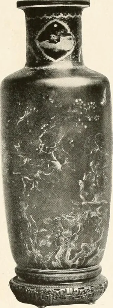 An illustration from Illustrated catalogue of the remarkable collection of ancient Chinese bronzes, beautiful old porcelains, amber and stone carvings, sumptuous eighteenth century brocades, interesting old paintings on glas and fine old carpets, rugs and furniture, from ancient palaces and temples of China comprising the private collection of a Chinese nobleman of Tien-Tsin, 1914, leaf 182
