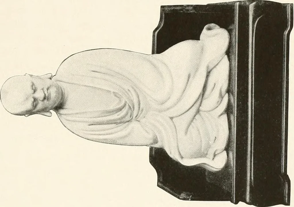 An illustration from Illustrated catalogue of the remarkable collection of ancient Chinese bronzes, beautiful old porcelains, amber and stone carvings, sumptuous eighteenth century brocades, interesting old paintings on glas and fine old carpets, rugs and furniture, from ancient palaces and temples of China comprising the private collection of a Chinese nobleman of Tien-Tsin, 1914, leaf 194