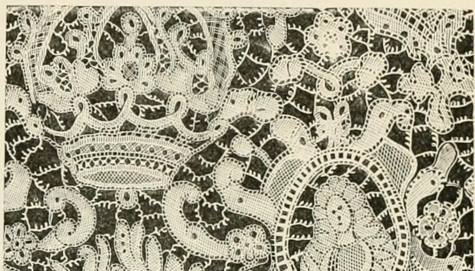 An illustration from An illustrated dictionary of words used in art and archaeology. Explaining terms frequently used in works on architecture, arms, bronzes, Christian art, colour, costume, decoration, devices, emblems, heraldry, lace, personal ornaments, pottery, painting, sculpture, &c, with their derivations, 1883, leaf 20
