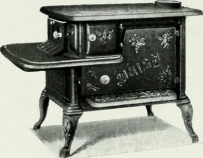 An illustration from Illustrated price list : no. 66. --, 1915, leaf 45
