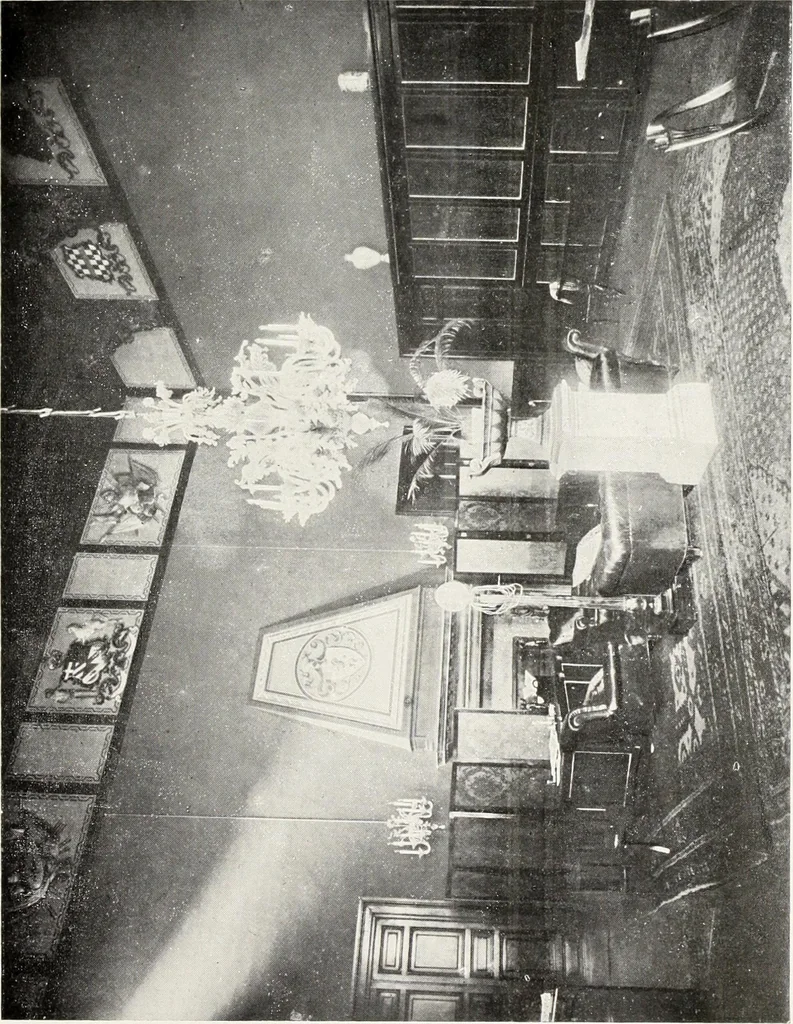 An illustration from Il Palazzo Vidoni in Roma appartenente al conte Filippo Vitali : monografia storica con illustrazioni, 1905, leaf 90