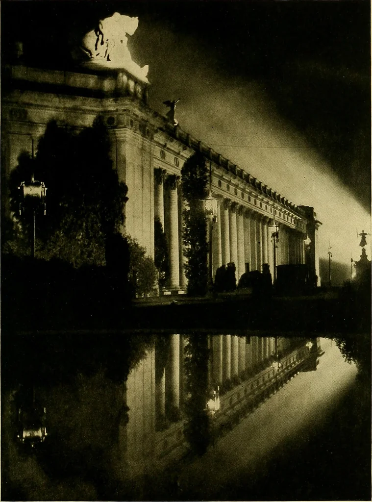 An illustration from Impressions of the art at the Panama-Pacific Exposition, 1916, leaf 72