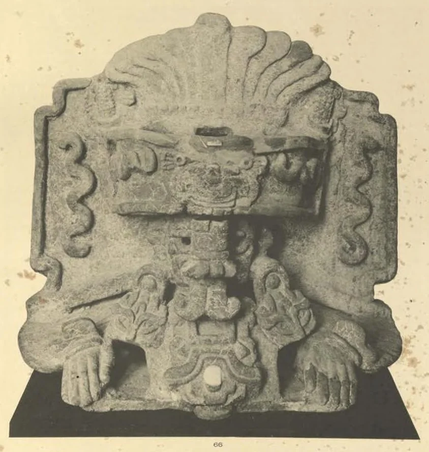 An illustration from Galerie Americaine du Musee d’Ethnographie du Trocadero; Choix de Pieces Archeologiques et Ethnographiques, 1897, leaf 46