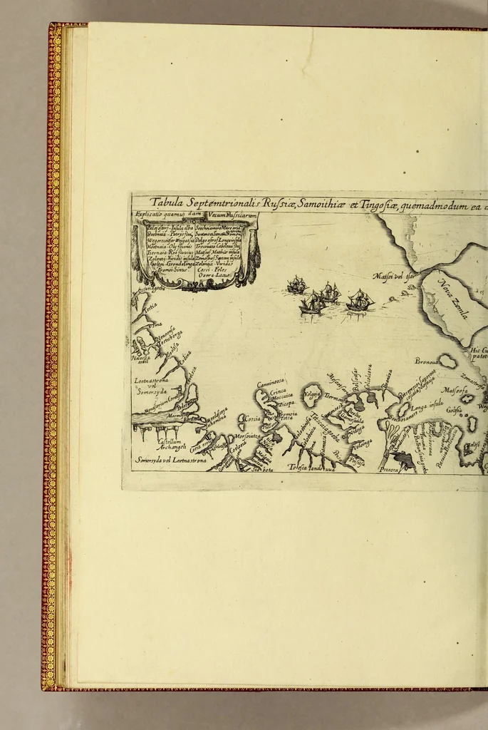 An illustration from Indiae Orientalis pars X. Qua continetur, Historica relatio siue descriptio novi as Aquilonem transitus, supra terras Americanas in Chinam atq[ue] Iaponem ducturi, quemadmodum is ab Henrico Hudsono Anglo nuper inuentis est, addita breui insularum & locorum aliorum, in itinere isto occurrentium, ex Iohannis-Hugonis Lintschottani itineratio desumpta commemoratione. : Item discursus ad sereniss. Hispaniae regem, super detecta nuper quinta orbis parte, terra nempè Australis incognita, à capitaneo quodam Petro-Ferdinando de Quir, &c. conscriptus. Addita descriptione regionum Siberiae, Samoiediae atque Tingoesiae, in Tartaria versus ortum freti Weigatsii sitarum, quae nuper à Moscis detectae &c occupatae sunt., 1613, leaf 56