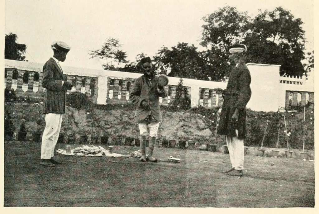 An illustration from Indian conjuring, 1922, leaf 47