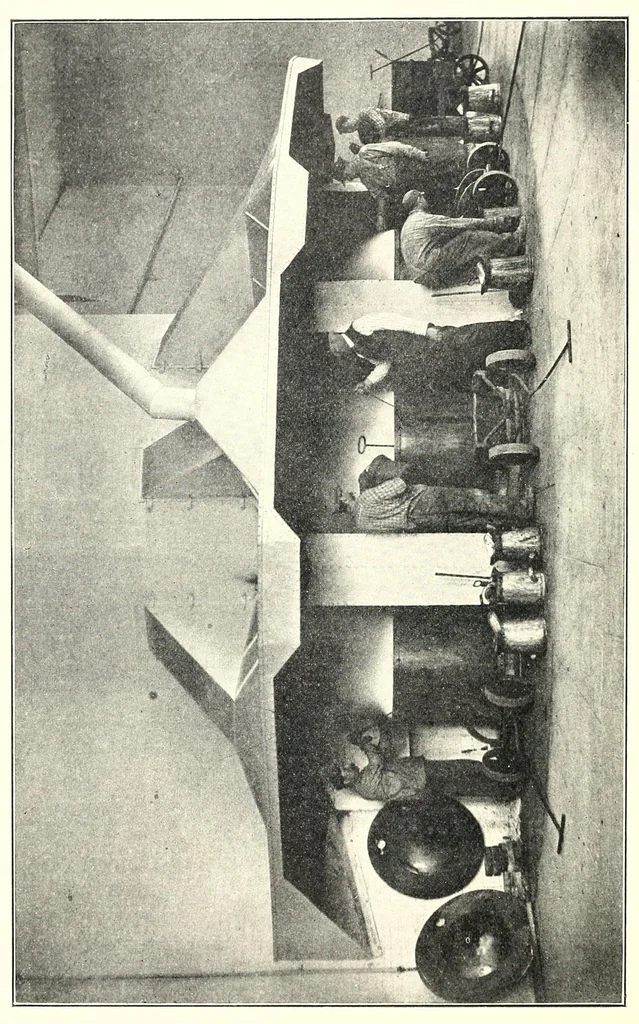 An illustration from Industrial and artistic technology of paint and varnish, 1927, leaf 8