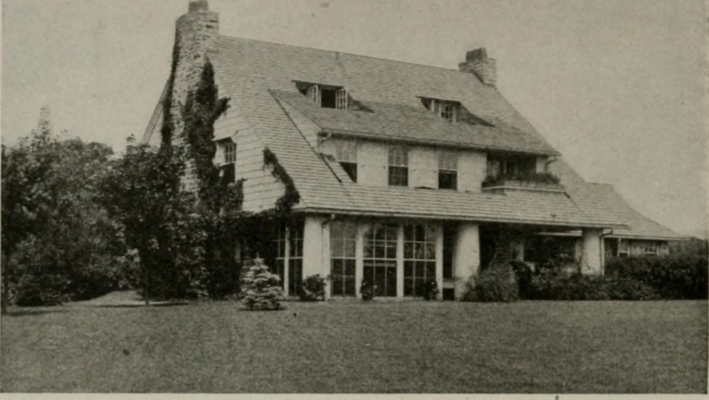 An illustration from Inexpensive homes of individuality : being a collection of photographs and floor plans illustrating certain of America's best country and suburban homes of moderate size, 1911, leaf 11