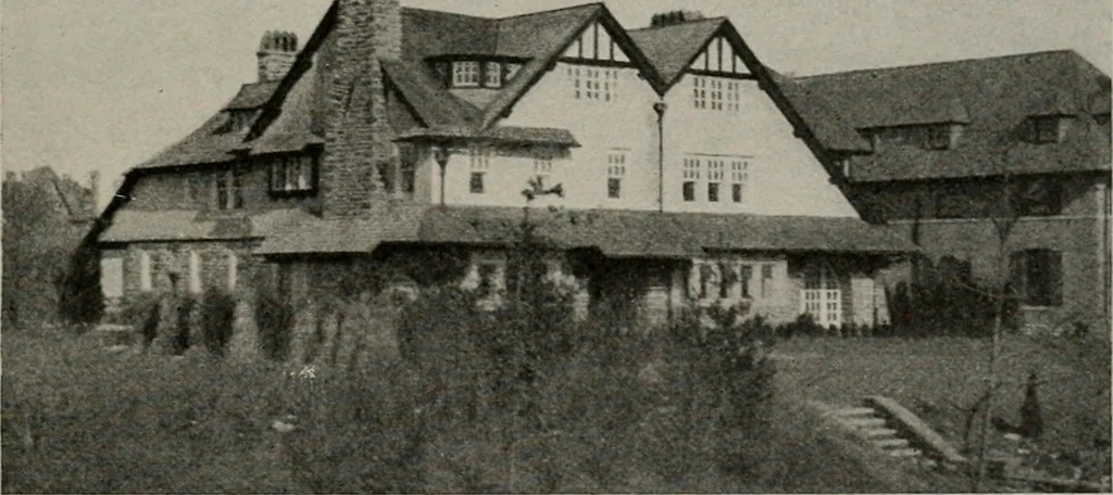 An illustration from Inexpensive homes of individuality : being a collection of photographs and floor plans illustrating certain of America's best country and suburban homes of moderate size, 1911, leaf 20