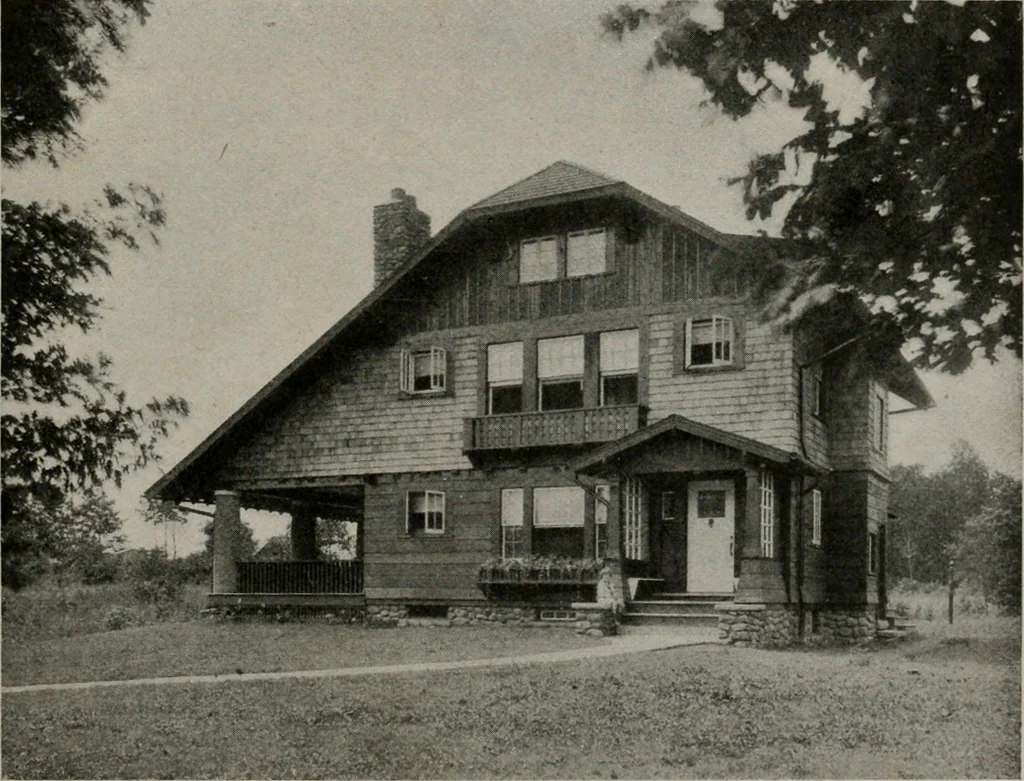 An illustration from Inexpensive homes of individuality : being a collection of photographs and floor plans illustrating certain of America's best country and suburban homes of moderate size, 1911, leaf 34