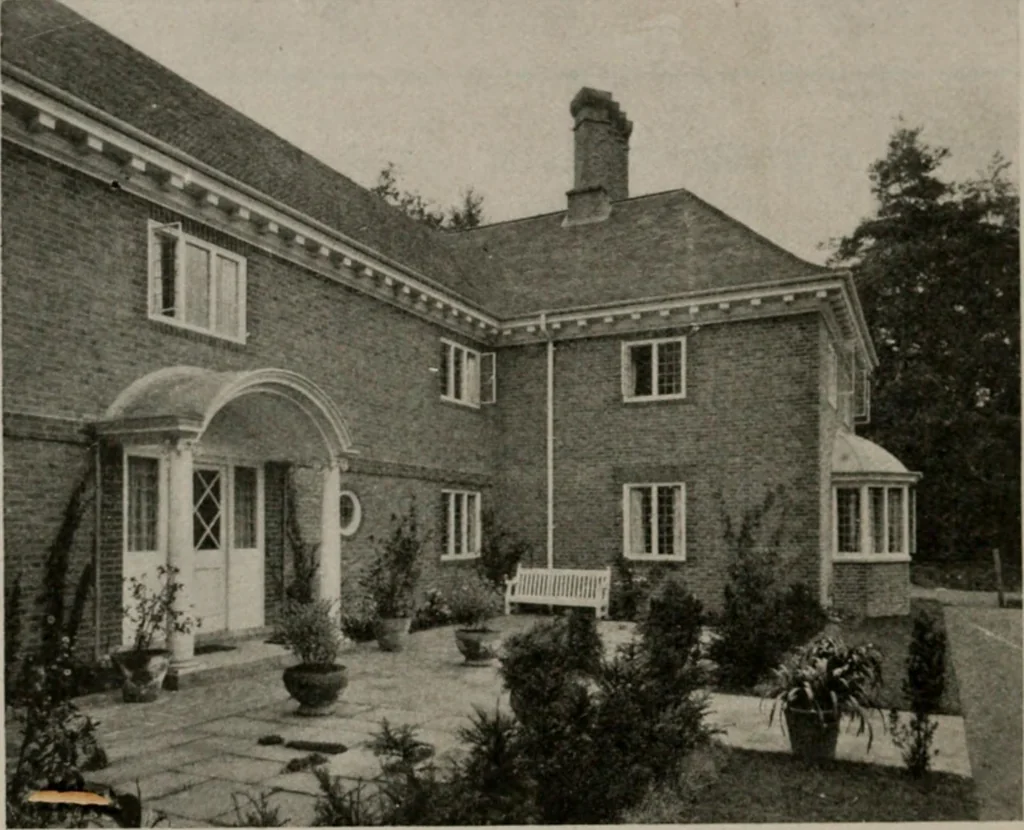 An illustration from Inexpensive homes of individuality : being a collection of photographs and floor plans illustrating certain of America's best country and suburban homes of moderate size, 1911, leaf 9