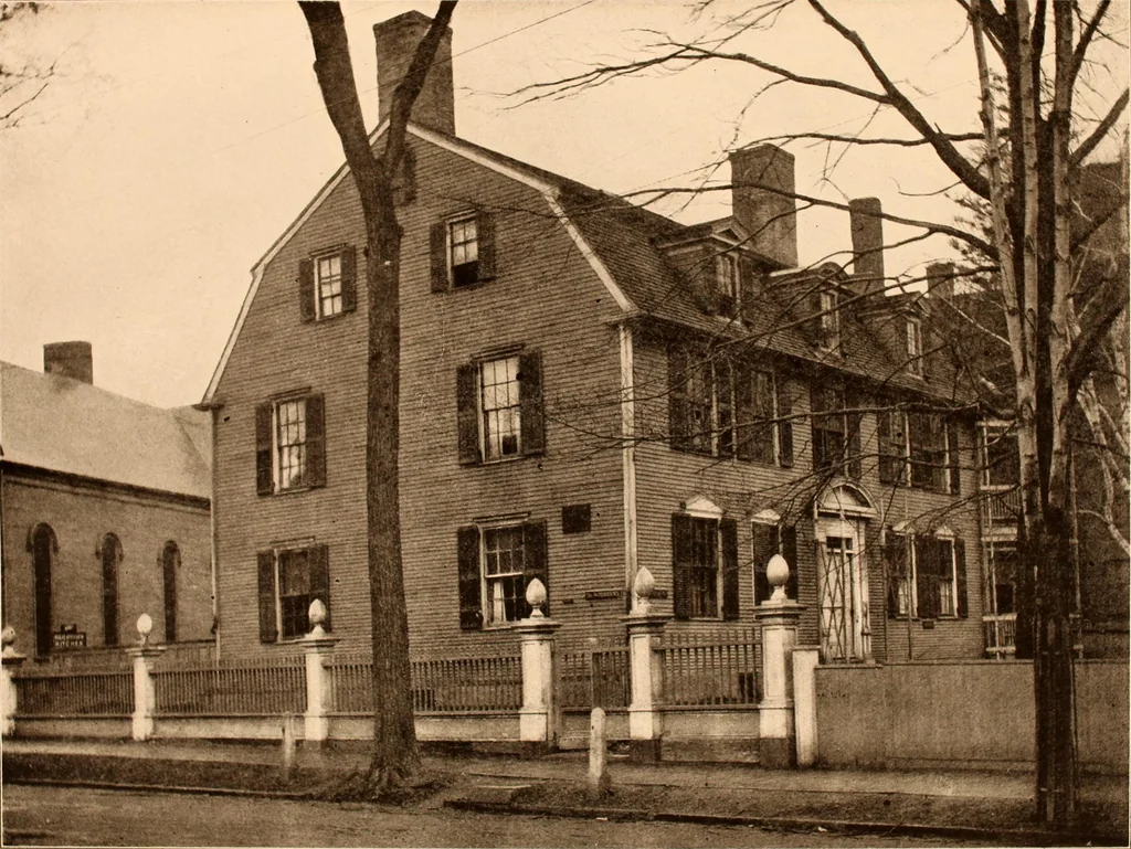 An illustration from Interesting houses of New England, from original photographs, 1915, leaf 150