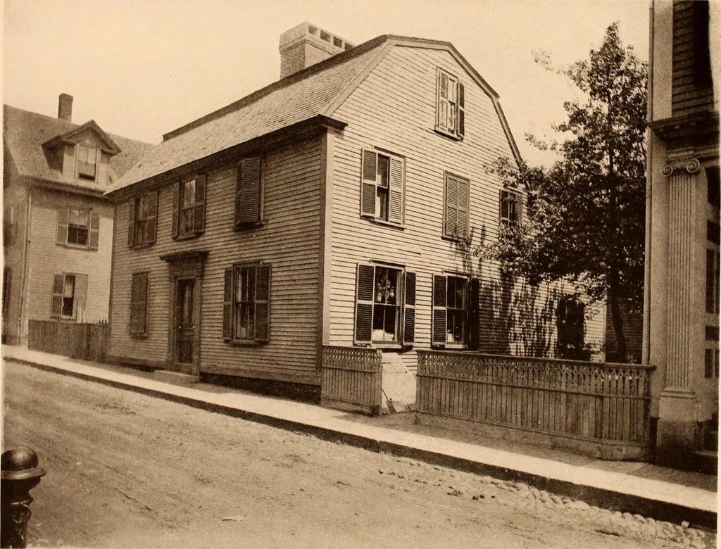 An illustration from Interesting houses of New England, from original photographs, 1915, leaf 50