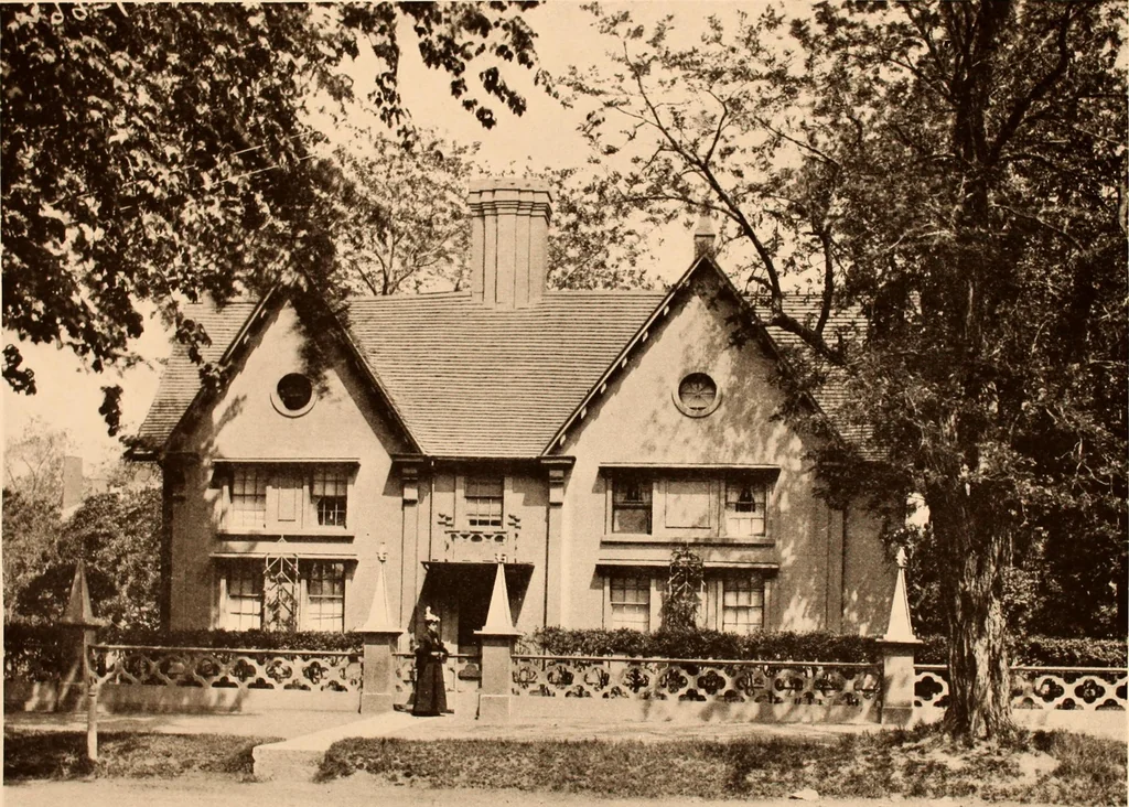 An illustration from Interesting houses of New England, from original photographs, 1915, leaf 54
