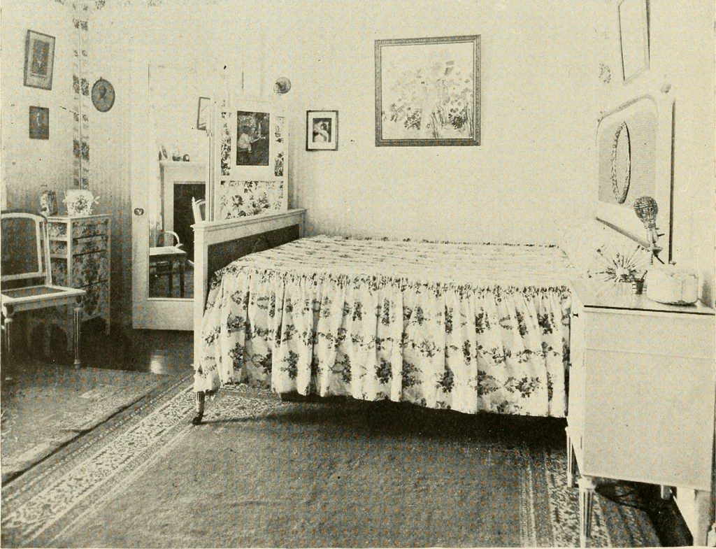 An illustration from Interiors beautiful and the decoration of the home, 1922, leaf 101