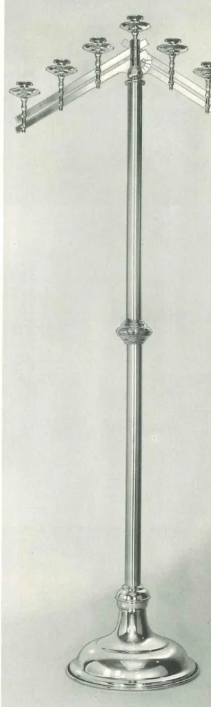 An illustration from International SIlver - Sacred Vessels and Church Appointments 1969, 1969, leaf 40