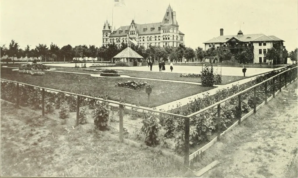 An illustration from International Typographical Union souvenir for 1905 : fifty-first session, I.T.U. held in Toronto, Canada, August 14 to 19 1905, under auspices of Toronto Union, no. 91. --, 1905, leaf 47