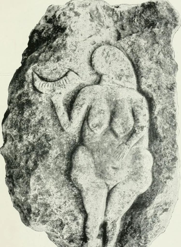An illustration from An introduction to the study of prehistoric art, 1915, leaf 74
