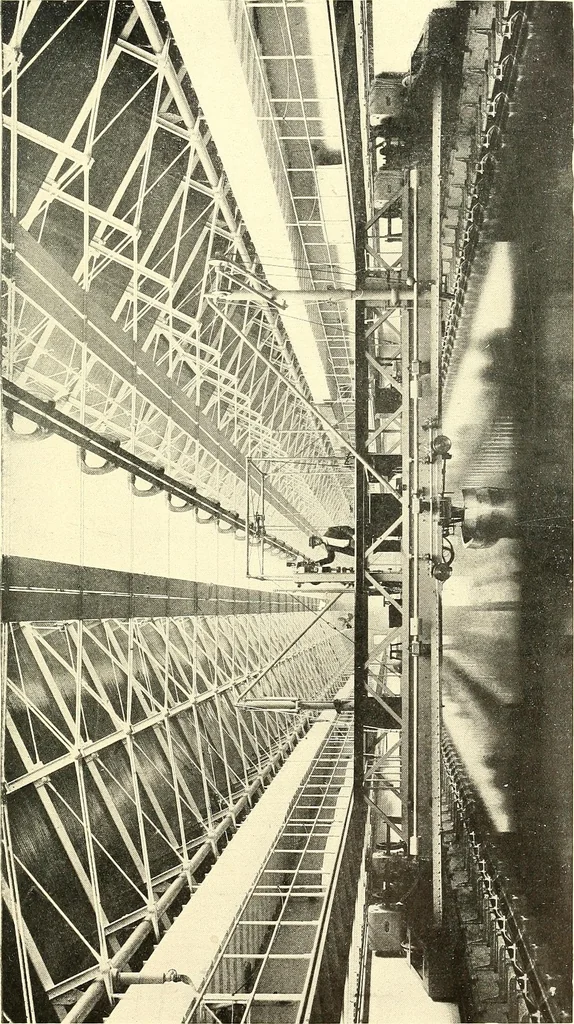 An illustration from Inventors at work, with chapters on discovery, 1906, leaf 90