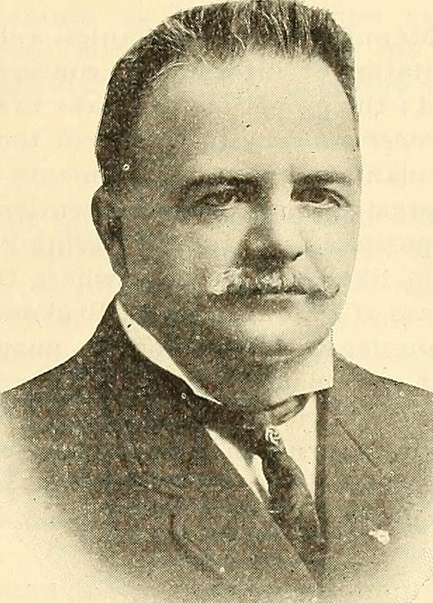 An illustration from The inventor's universal educator. An educational cyclopaedia and guide for inventors, patentees, manufacturers, mechanics, and all others connected directly or indirectly with patents, 1919, leaf 6