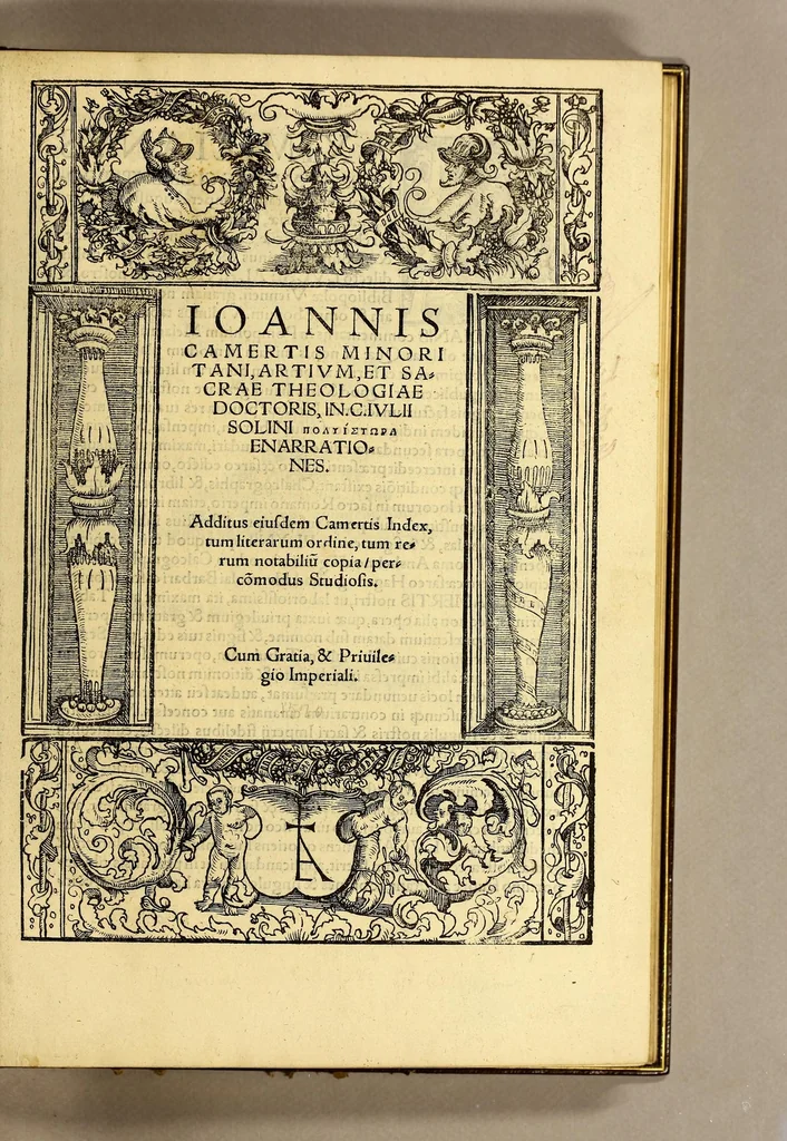 An illustration from Ioannis Camertis Minoritani, artium, et sacrae theologiae doctoris, In .C. Iulii Solini Polyistora enarrationes. : Additus eiusdem Camertis index, tum literarum ordine, tum rerum notabiliu[m] copia, perco[m]modus studiosis, 1520, leaf 7