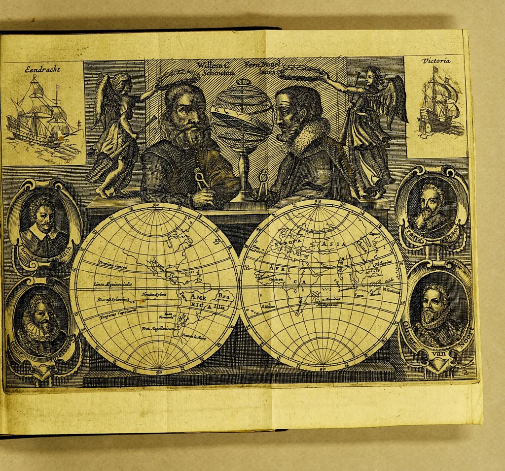 An illustration from Iournael ofte beschryving vande wonderlijcke voyagie, : ghedaen door VVillem Cornelisz Schouten, van Hoorn, in den Iaere 1615, 1616, ende 1617. Hoe hy bezuyden de Straete van Magellanes, een nieuwe passagie ontdeckt, en de geheele aerd-cloot om-gezeylt heeft, 1649, leaf 19