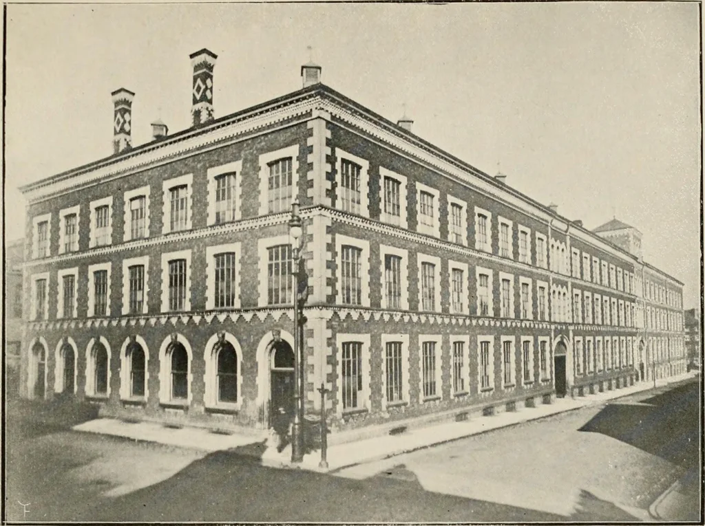 An illustration from Ireland; industrial and agricultural, 1902, leaf 530