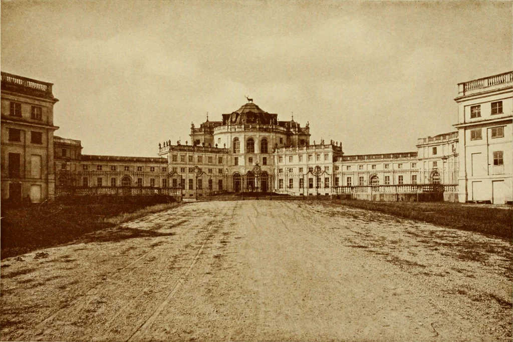 An illustration from Italian castles and country seats, 1911, leaf 496