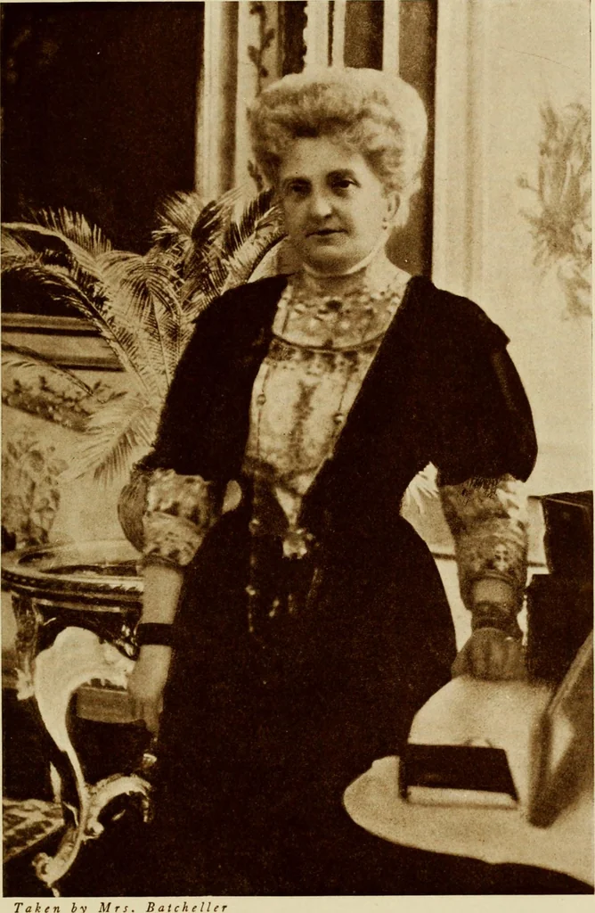 An illustration from Italian castles and country seats, 1911, leaf 504