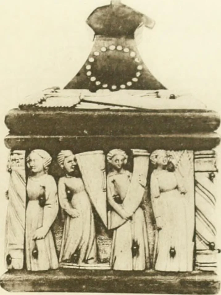 An illustration from Catalogue of the ivory carvings of the Christian era with examples of Mohammedan art and carvings in bone in the Department of British and Mediaeval Antiquities and Ethnography of the British Museum, 1909, leaf 444