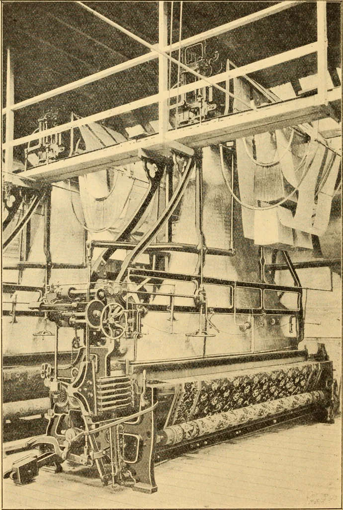 An illustration from Jacquard mechanism and harness mounting, 1912, leaf 371