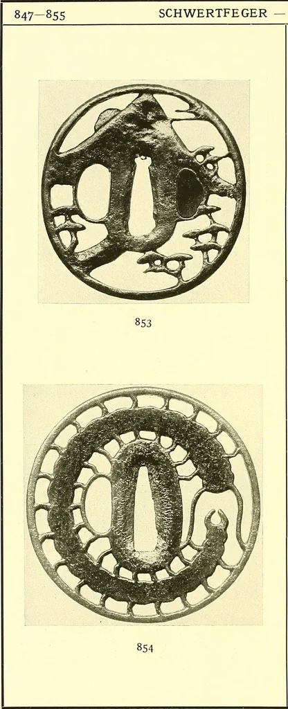 An illustration from Japanische Stichblätter und Schwertzieraten : Sammlung Georg Oeder, Düsseldorf : [Katalog], 1916, leaf 121