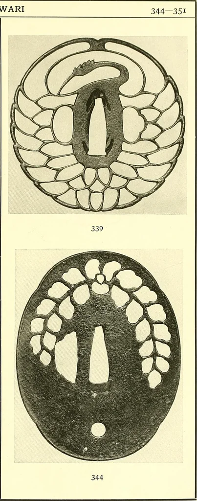 An illustration from Japanische Stichblätter und Schwertzieraten : Sammlung Georg Oeder, Düsseldorf : [Katalog], 1916, leaf 64
