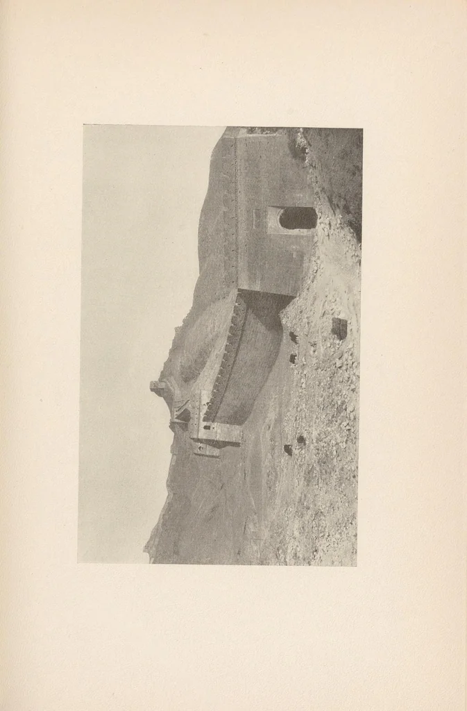 An illustration from Japan, its history, arts, and literature, 1901, leaf 95
