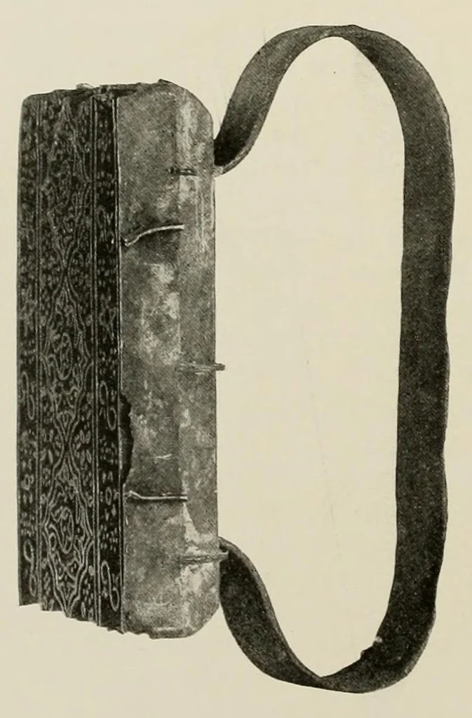 An illustration from Javanese batik designs from metal stamps, 1924, leaf 8