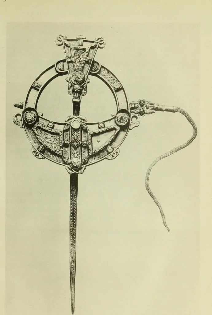An illustration from Jewellery, 1908, leaf 154