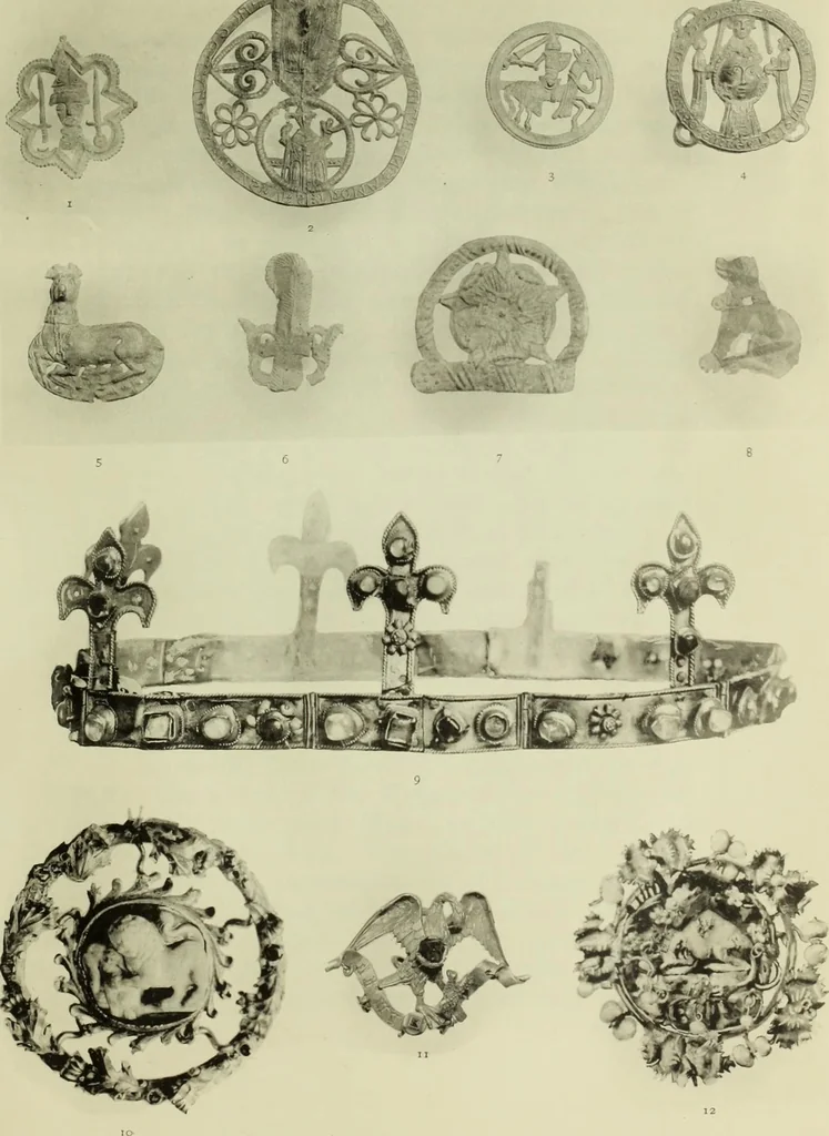 An illustration from Jewellery, 1908, leaf 192