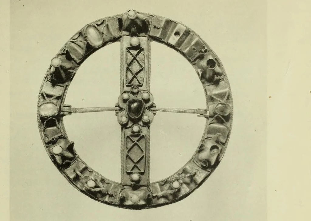 An illustration from Jewellery, 1908, leaf 222