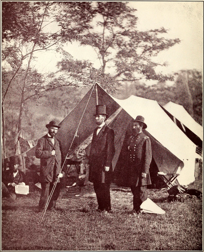 An illustration from The journal of American history, 1909, leaf 31