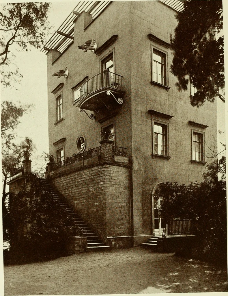 An illustration from Starye gody, 1907, leaf 293