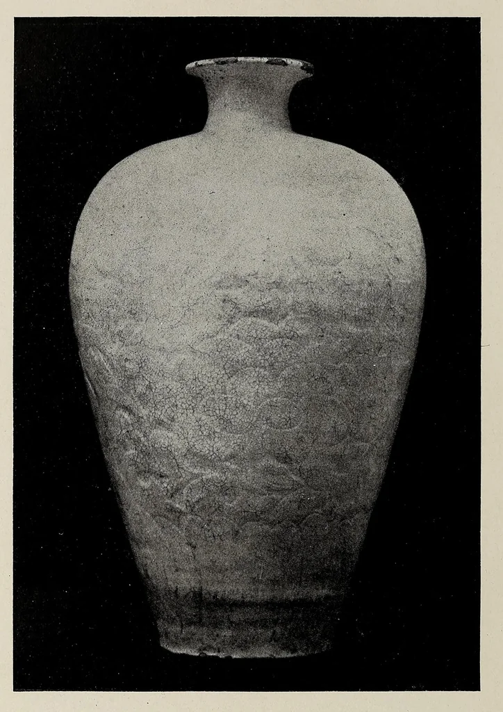 An illustration from The Kélékian collection of ancient Chinese potteries, 1917, leaf 60