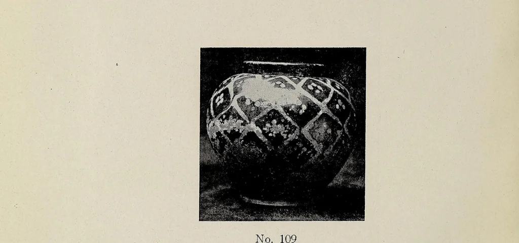An illustration from The Kélékian collection of ancient Chinese potteries, 1917, leaf 78