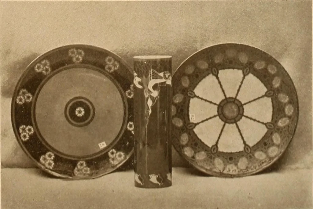 An illustration from Keramic studio, 1899, leaf 102