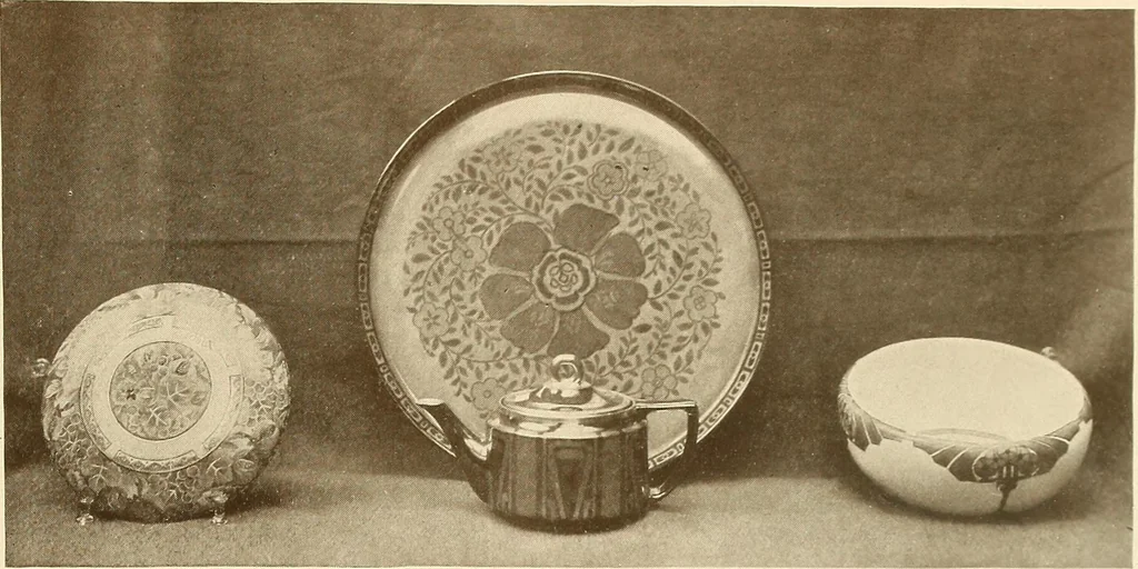 An illustration from Keramic studio, 1899, leaf 272