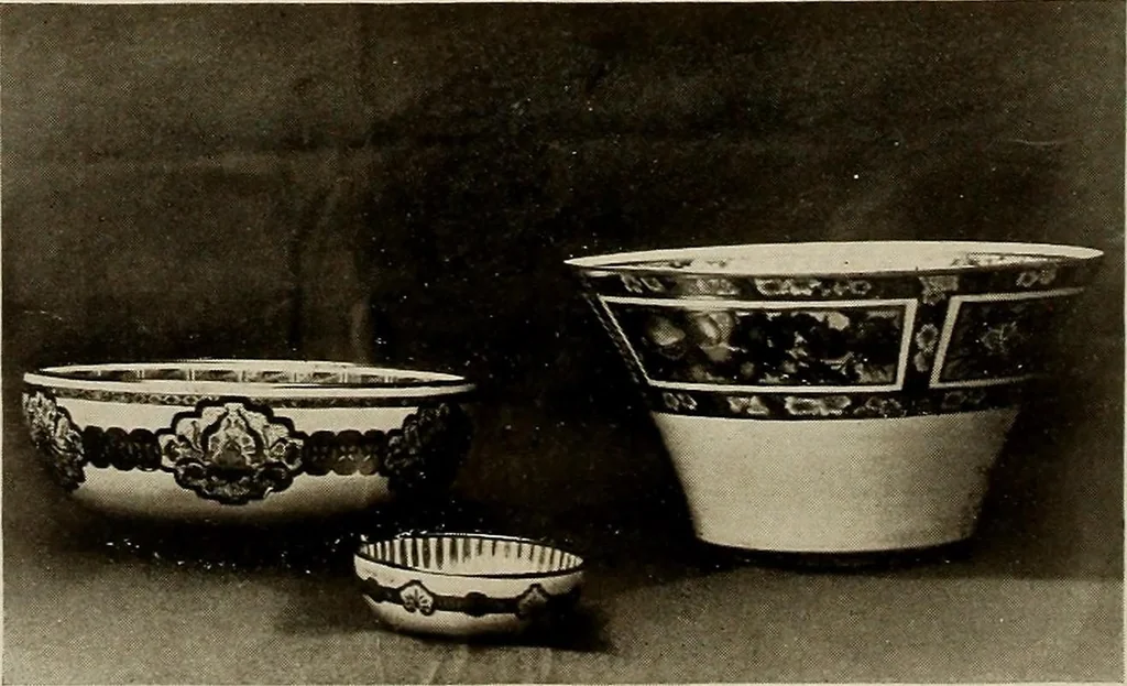 An illustration from Keramic studio, 1899, leaf 307