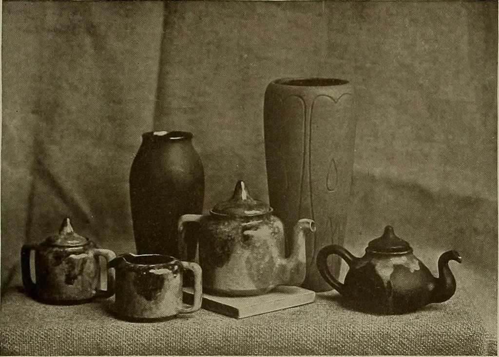 An illustration from Keramic studio, 1899, leaf 137