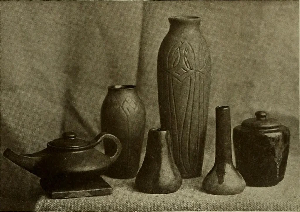 An illustration from Keramic studio, 1899, leaf 137