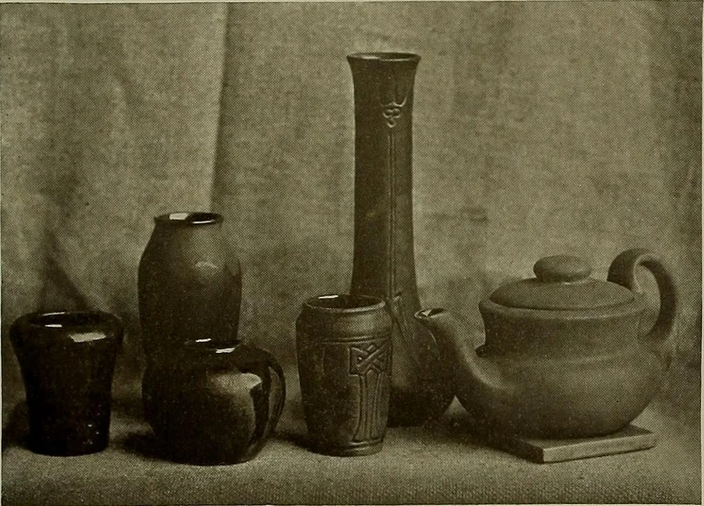 An illustration from Keramic studio, 1899, leaf 137