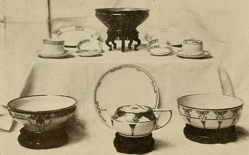 An illustration from Keramic studio, 1899, leaf 223